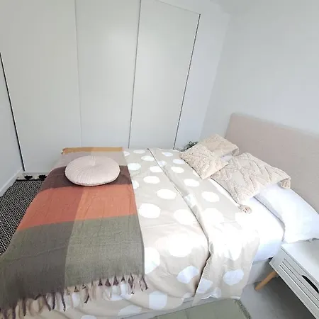 Aapartamentos Jara 1d * Malaga